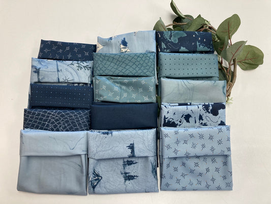 Longshore Navy Haze Fat Quarter Bundle