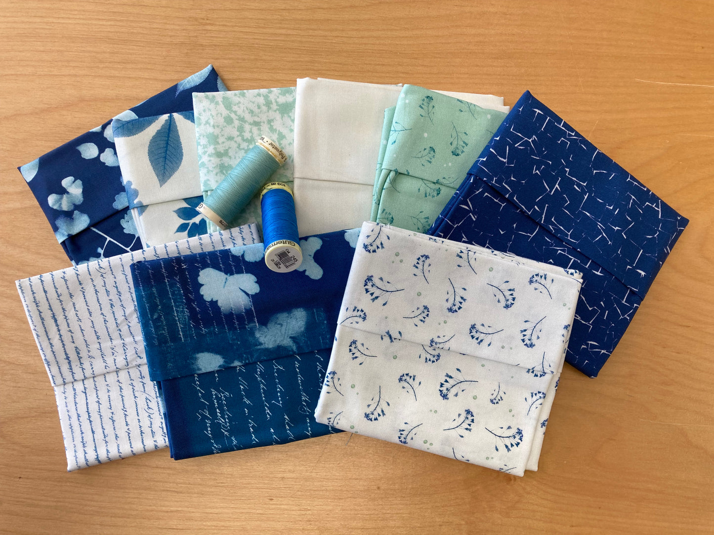 Bluebell Fat Quarter Bundle (9)