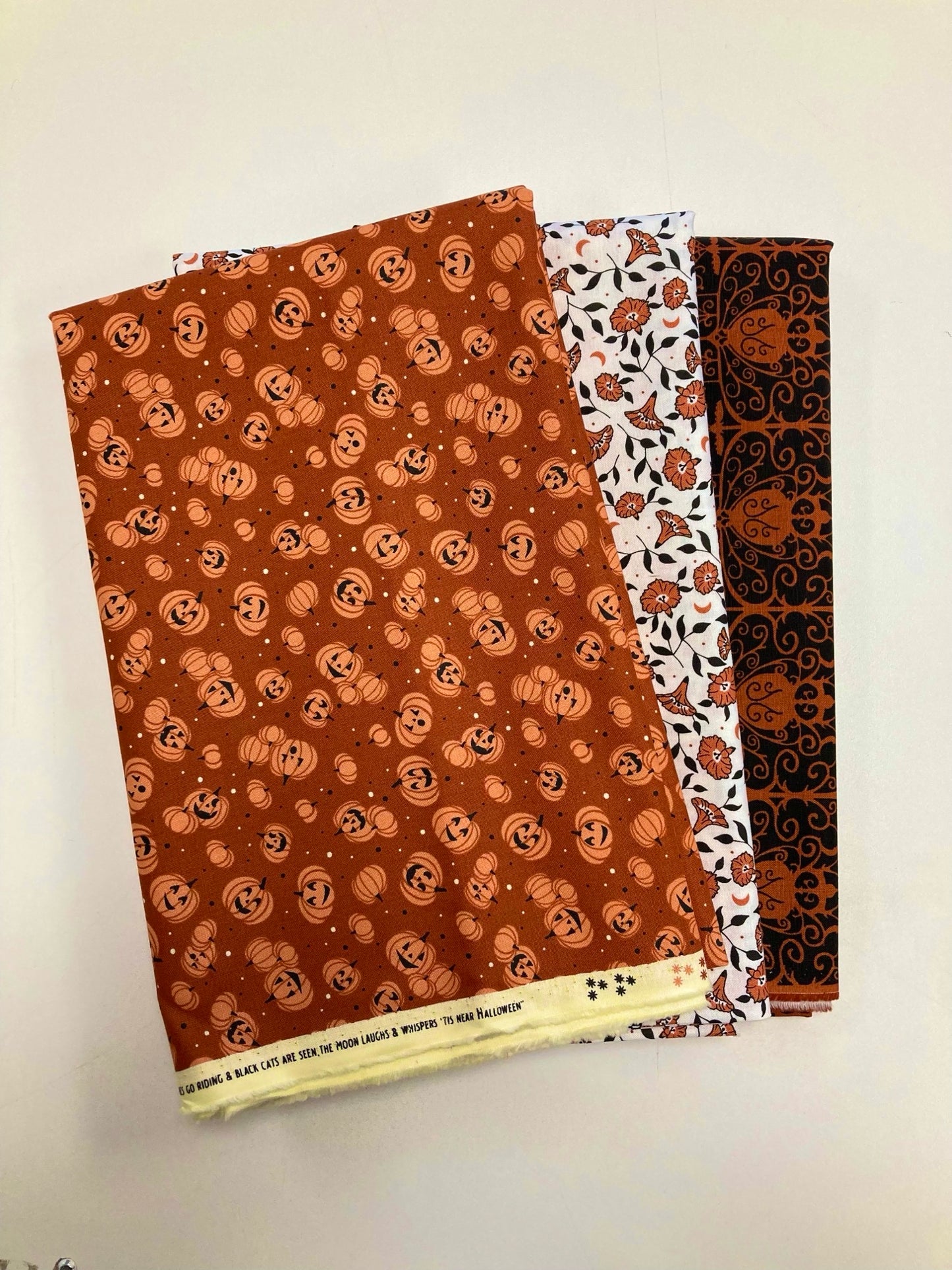 Spooky 3 Yard Bundle